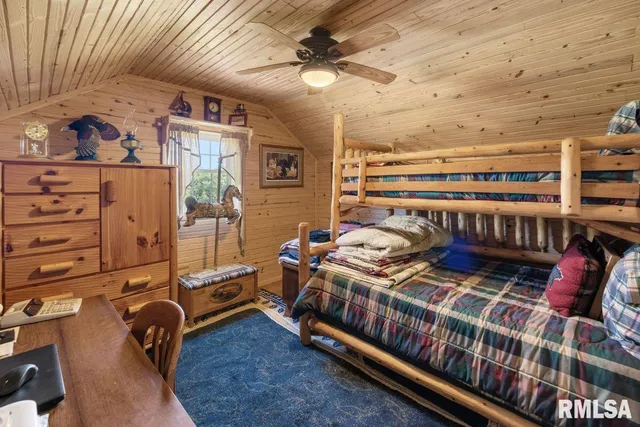 $580,000 | 32 New Home Road, Eddyville, IL 62928