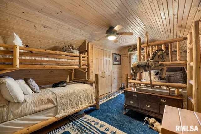 $580,000 | 32 New Home Road, Eddyville, IL 62928