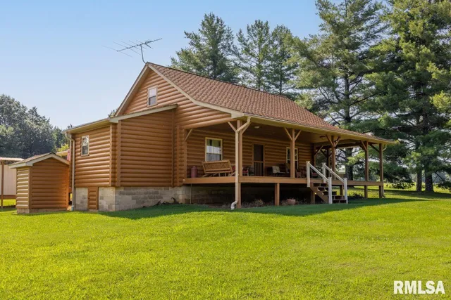 $580,000 | 32 New Home Road, Eddyville, IL 62928