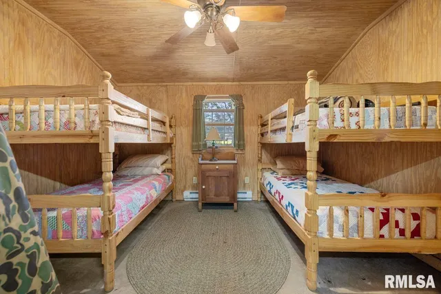 $580,000 | 32 New Home Road, Eddyville, IL 62928