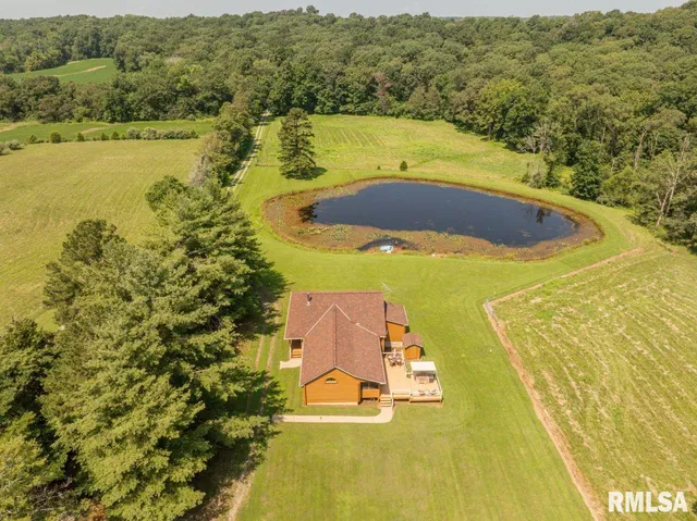 $580,000 | 32 New Home Road, Eddyville, IL 62928