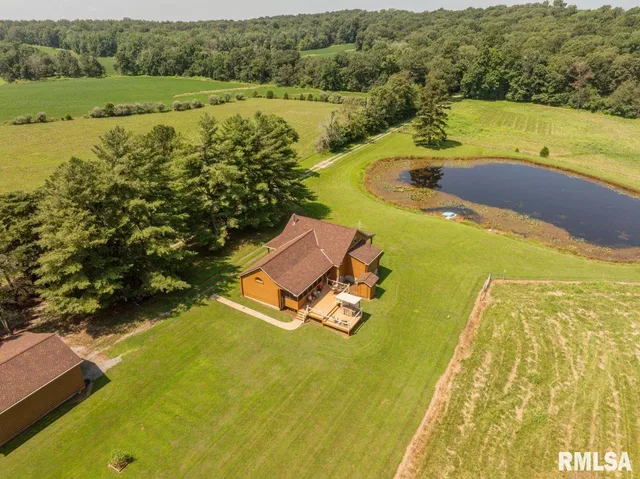 $580,000 | 32 New Home Road, Eddyville, IL 62928