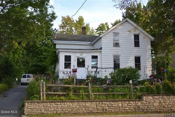 $70,000 | 109 Maple Street, Corinth, NY 12822