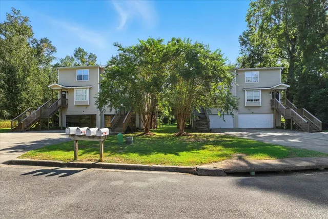 $500,000 | 1405 Deer Haven Lane, Unit 1 & 2, Tallahassee, FL 32303