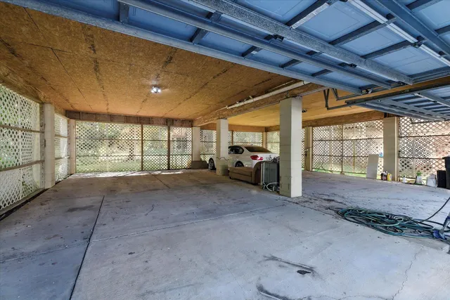 $500,000 | 1405 Deer Haven Lane, Unit 1 & 2, Tallahassee, FL 32303