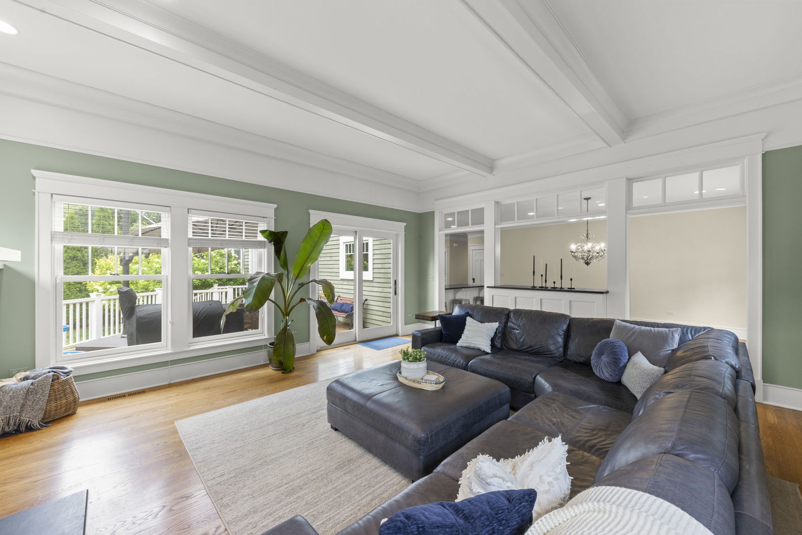 900 East Indiana Street Wheaton, IL 60187 - Photo 16 of 54 a living room with furniture and large windows