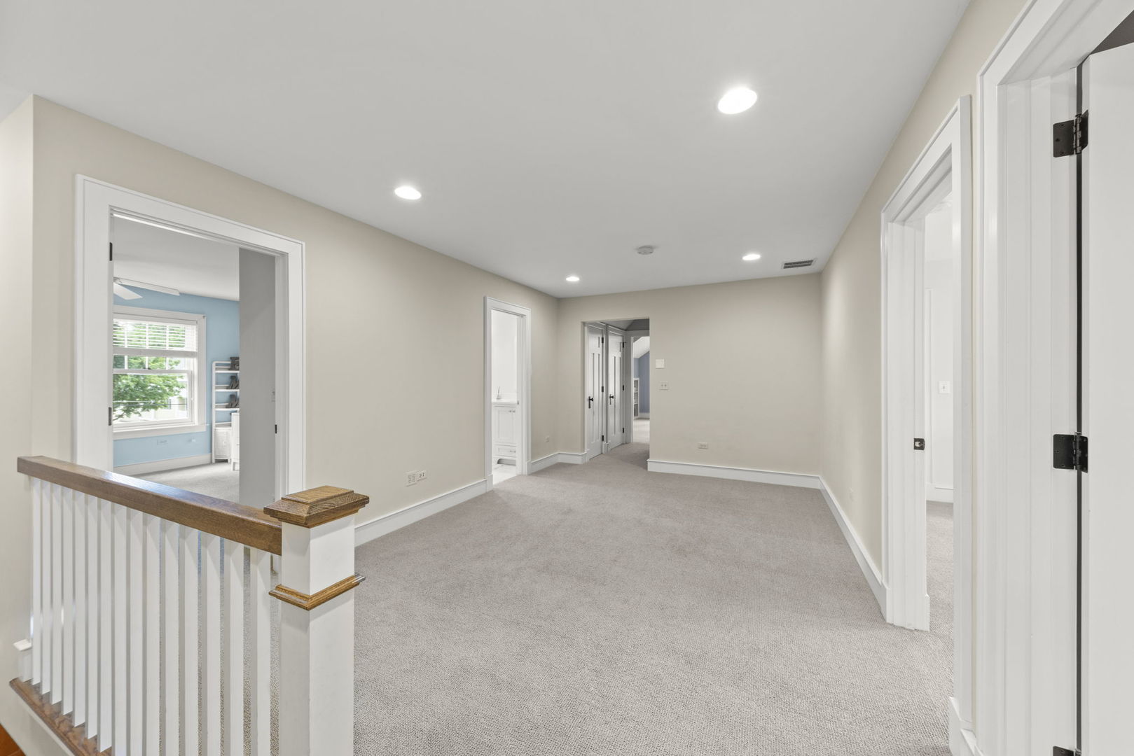 900 East Indiana Street Wheaton, IL 60187 - Photo 24 of 54 a view of livingroom with hardwood floor and ceiling window