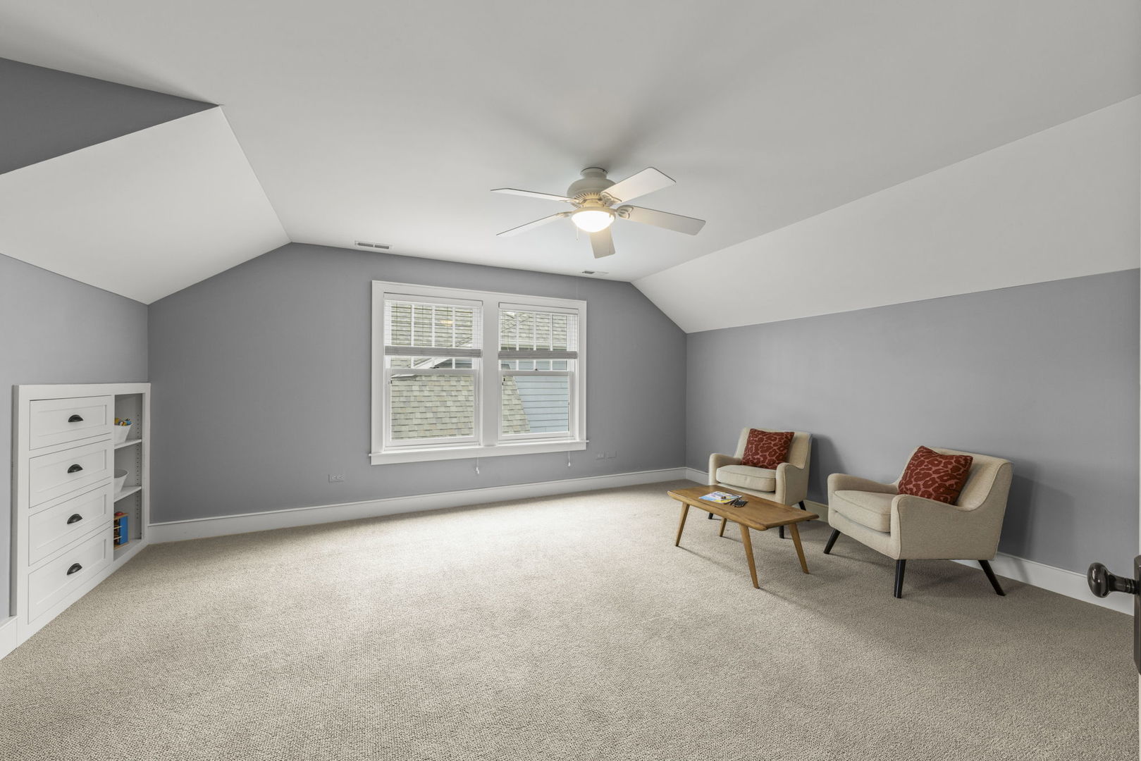 900 East Indiana Street Wheaton, IL 60187 - Photo 32 of 54