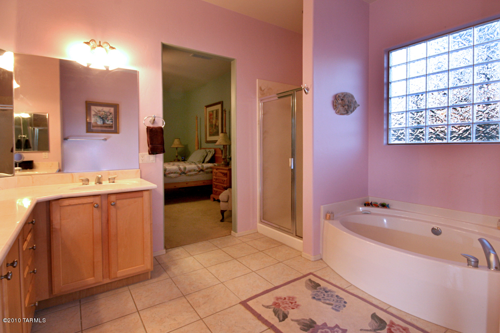 3448 South Thunder Chorus Road Tucson, AZ 85713 - Photo 6 of 23 Gallery Image 6