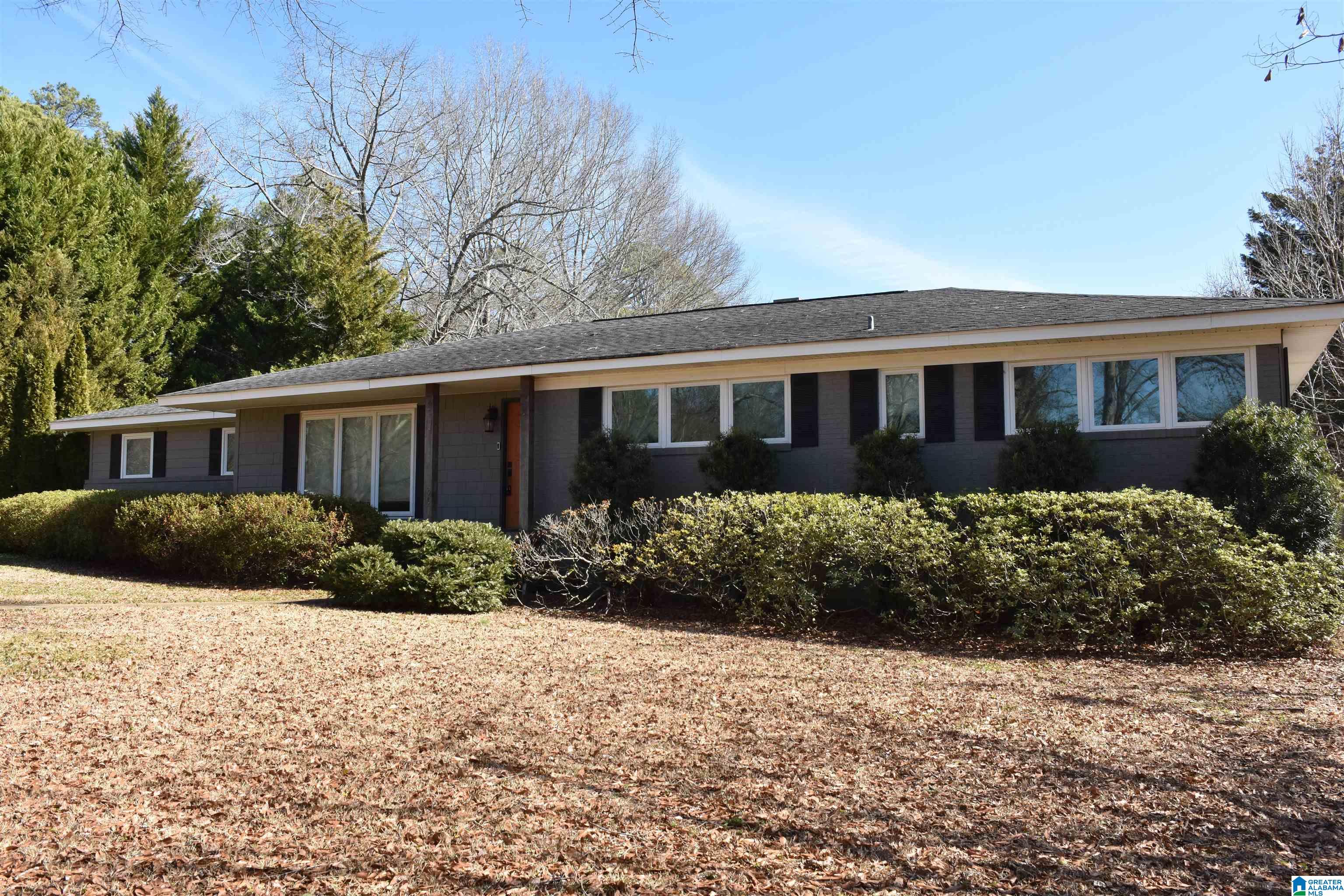 2402 Overhill Road Sylacauga, AL 35150 - Photo 1 of 27