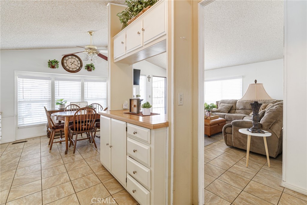 2598 Ayala Drive, Unit 42 Rialto, CA 92377 - Photo 15 of 29