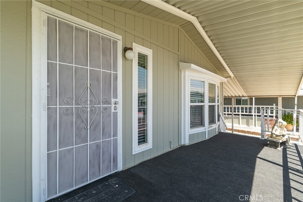2598 Ayala Drive, Unit 42 Rialto, CA 92377 - Photo 6 of 29