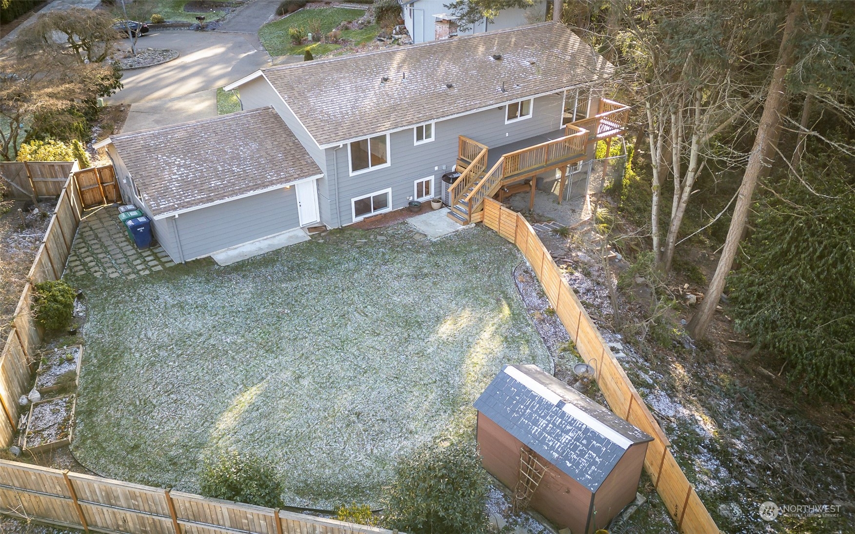 3016 Southwest 325th Place Federal Way, WA 98023 - Photo 33 of 40 a view of roof