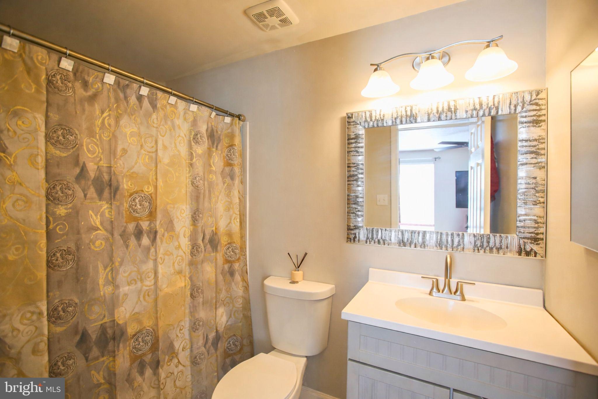 8752 Ritchboro Road District Heights, MD 20747 - Photo 17 of 27