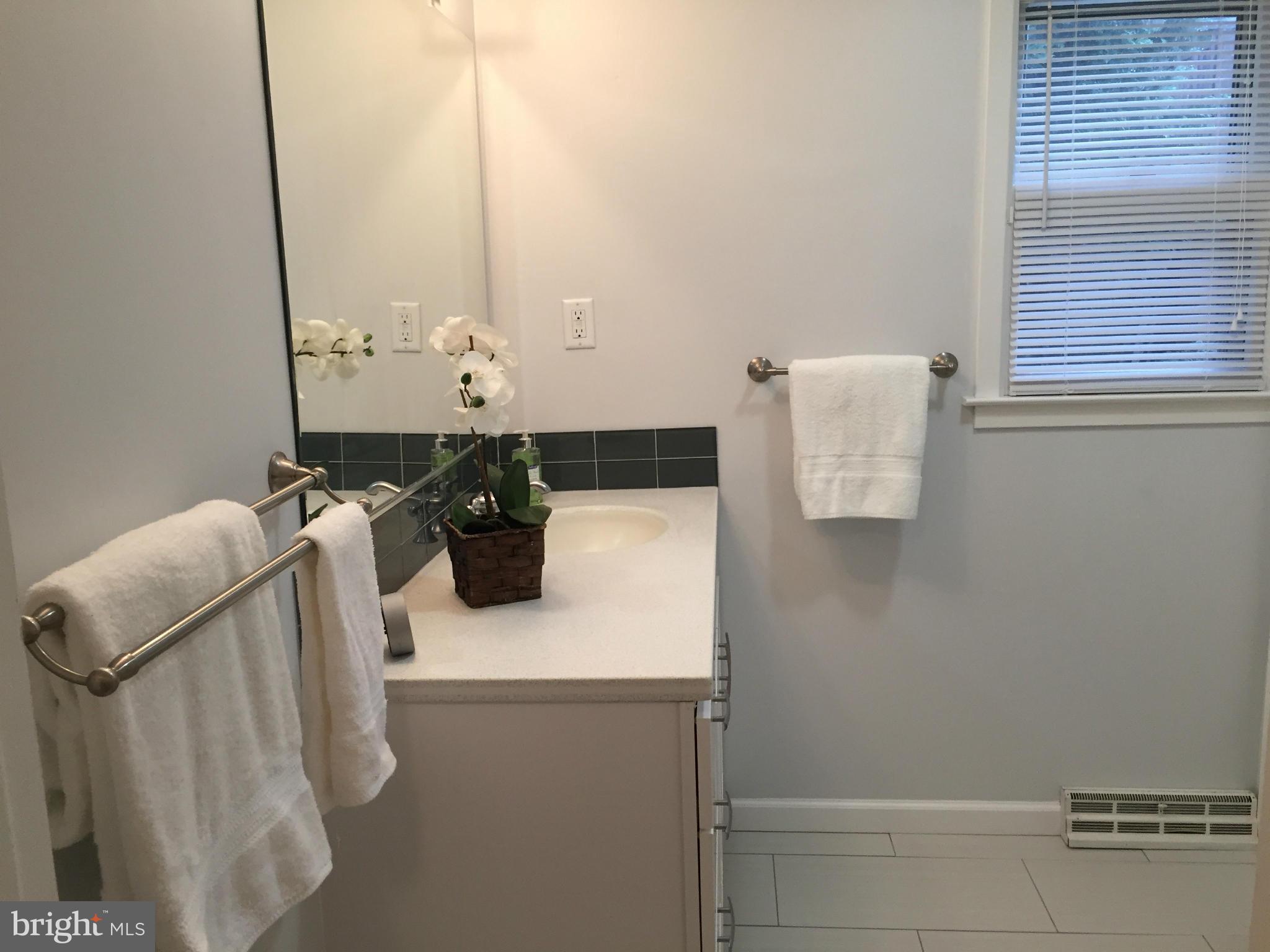 2025 Bay Road Pasadena, MD 21122 - Photo 15 of 30 New Ceramic Bath