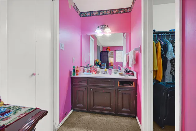 $264,900 | 3911 Thistlewood Drive, Pasadena, TX 77504