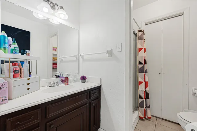 $264,900 | 3911 Thistlewood Drive, Pasadena, TX 77504