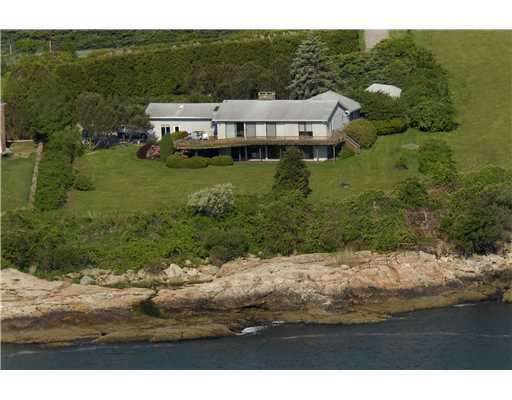 1 Golden Road Narragansett, RI 02882 - Photo 1 of 12 Exterior Front.