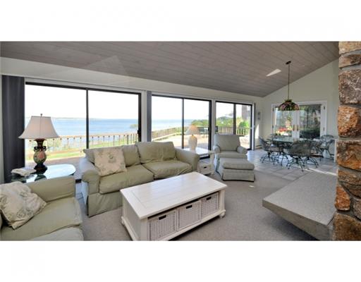 1 Golden Road Narragansett, RI 02882 - Photo 9 of 12 Living Room.