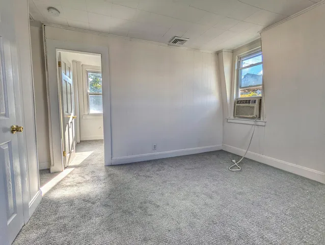 $1,400 | 45 White Street, Shelton, CT 06484