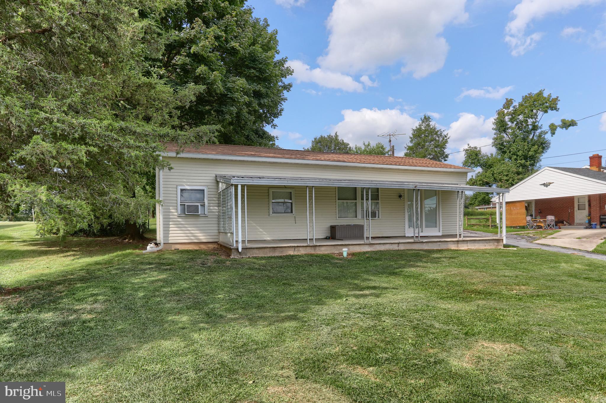 651 Greble Road Lebanon, PA 17046 - Photo 3 of 30