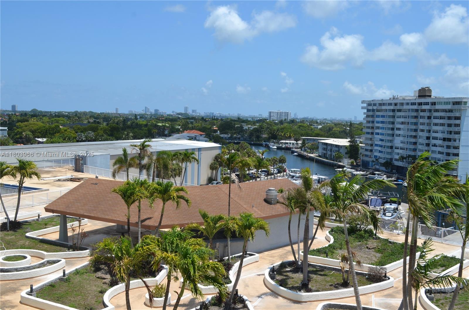 13499 Biscayne Boulevard, Unit 702 North Miami, FL 33181 - Photo 22 of 31