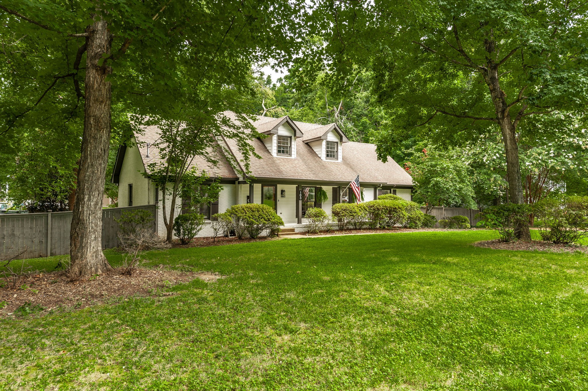 103 Longview Ridge Hendersonville, TN 37075 - Photo 5 of 73