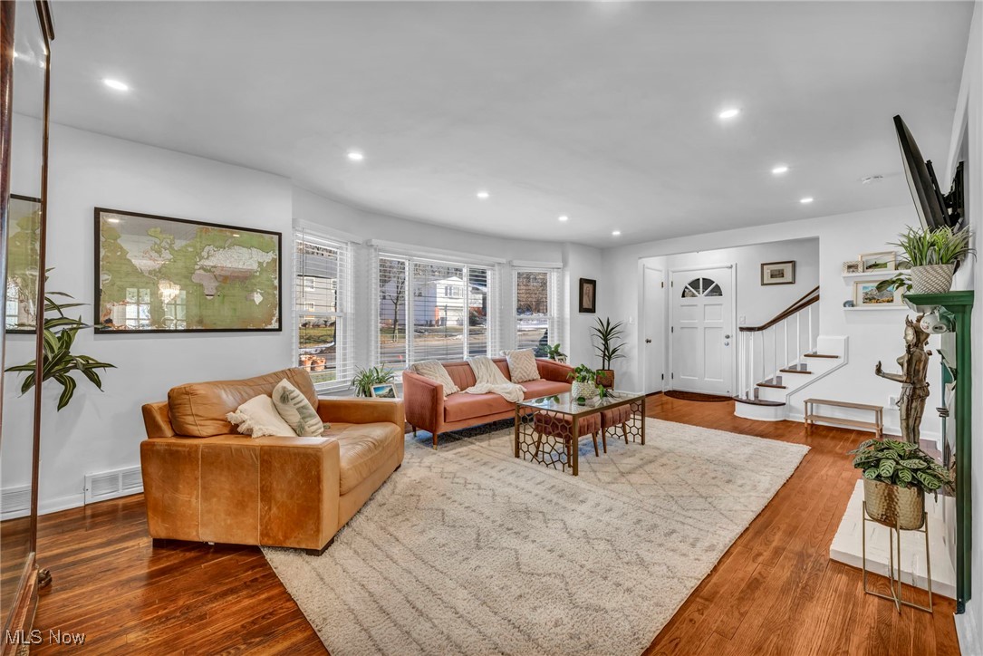 1236 Yellowstone Road Cleveland Heights, OH 44121 - Photo 6 of 39