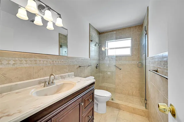 $145,000 | 2111 Northeast 42nd Court, Unit 201W, Lighthouse Point, FL 33064