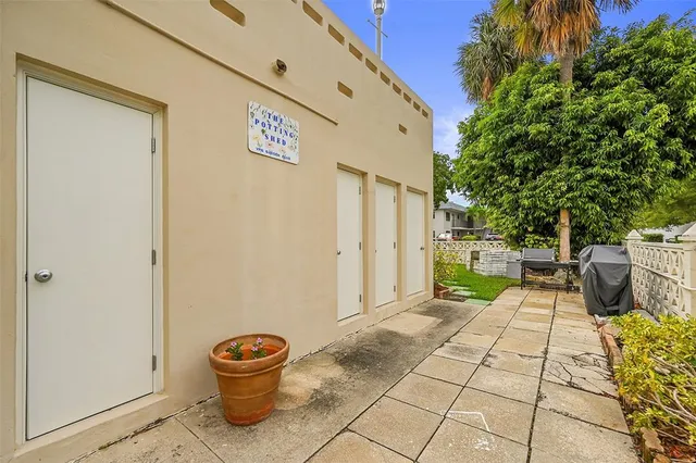 $145,000 | 2111 Northeast 42nd Court, Unit 201W, Lighthouse Point, FL 33064