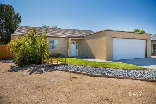 401 Marlene Court Ridgecrest, CA 93555 - Photo 1 of 30 a view of a house with backyard and garden
