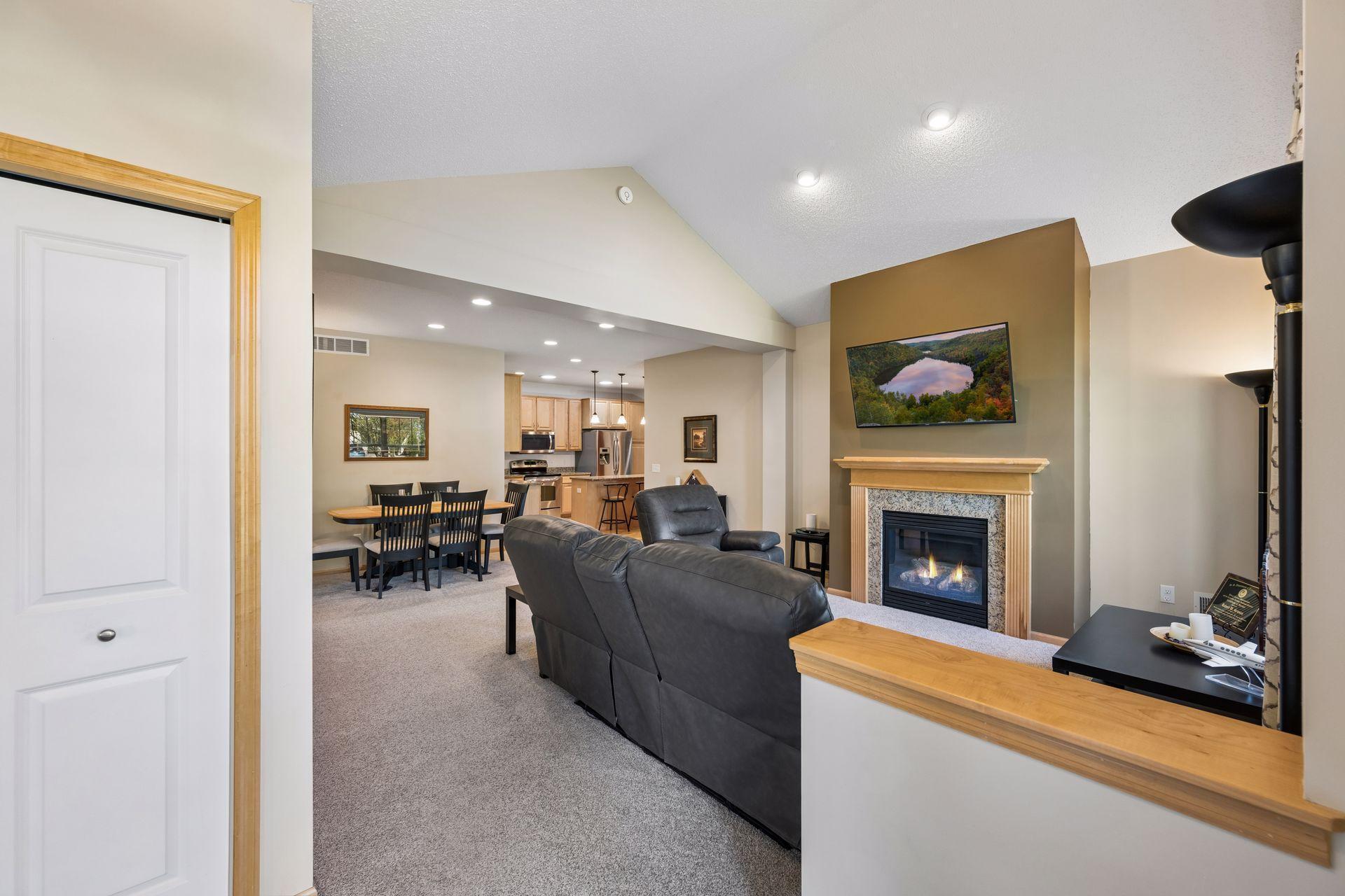 2797 134th Street West, Unit 1804 Rosemount, MN 55068 - Photo 2 of 17