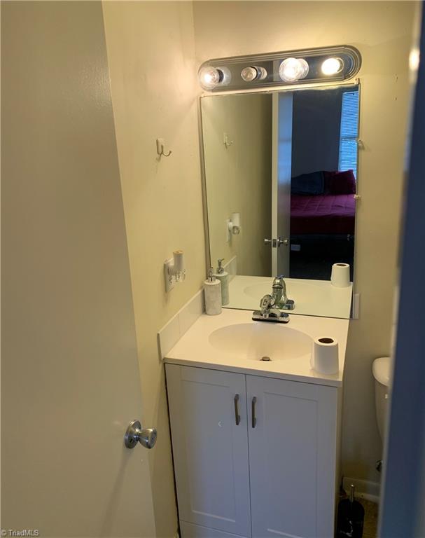 5737 Bramblegate Road, Unit J Greensboro, NC 27409 - Photo 15 of 18 Gallery Image 15