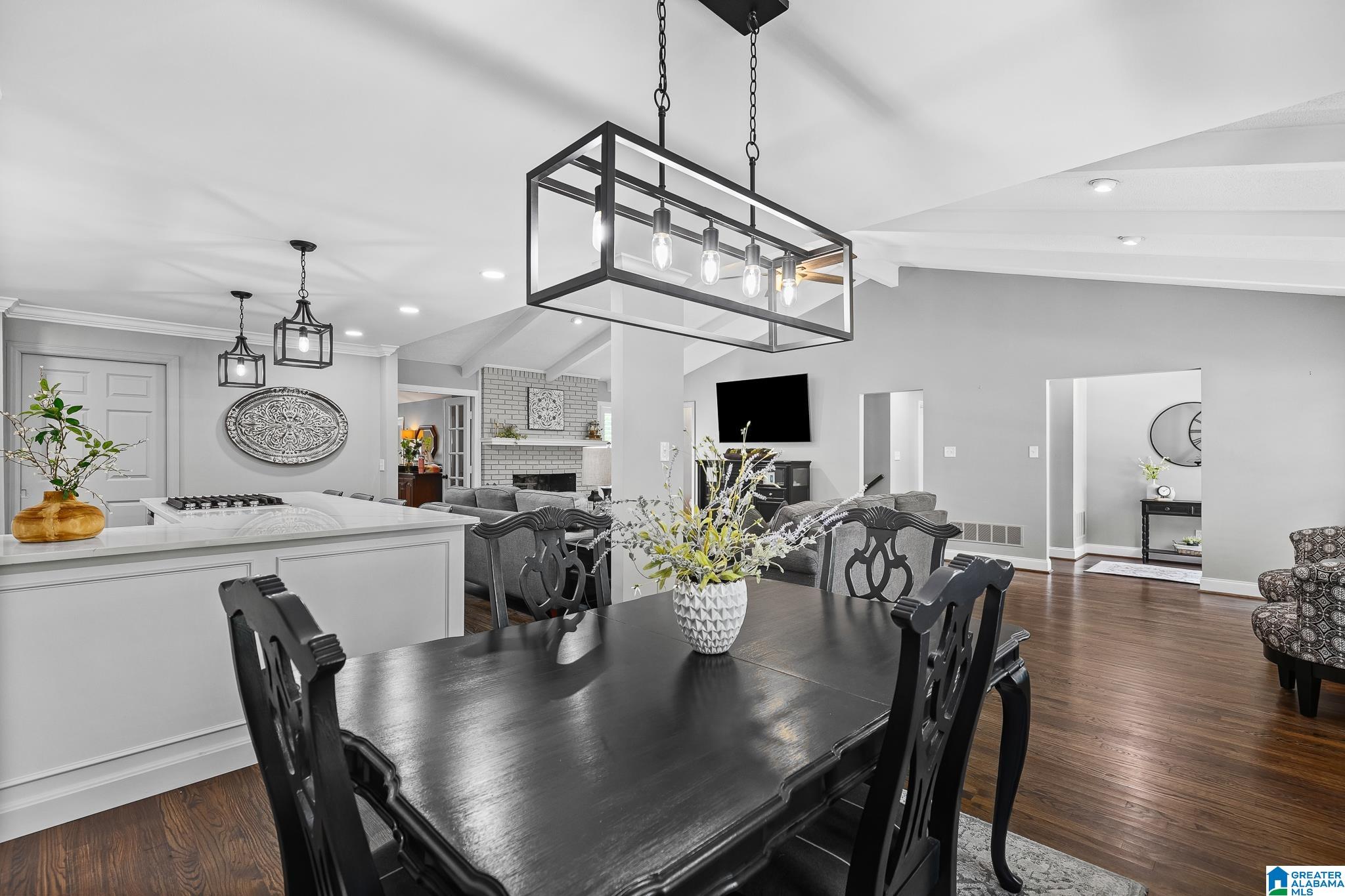 1417 Round Hl Road Vestavia Hills, AL 35216 - Photo 17 of 70 Gallery Image 17