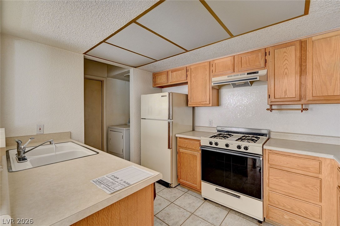2535 Castlesands Way Las Vegas, NV 89121 - Photo 8 of 23