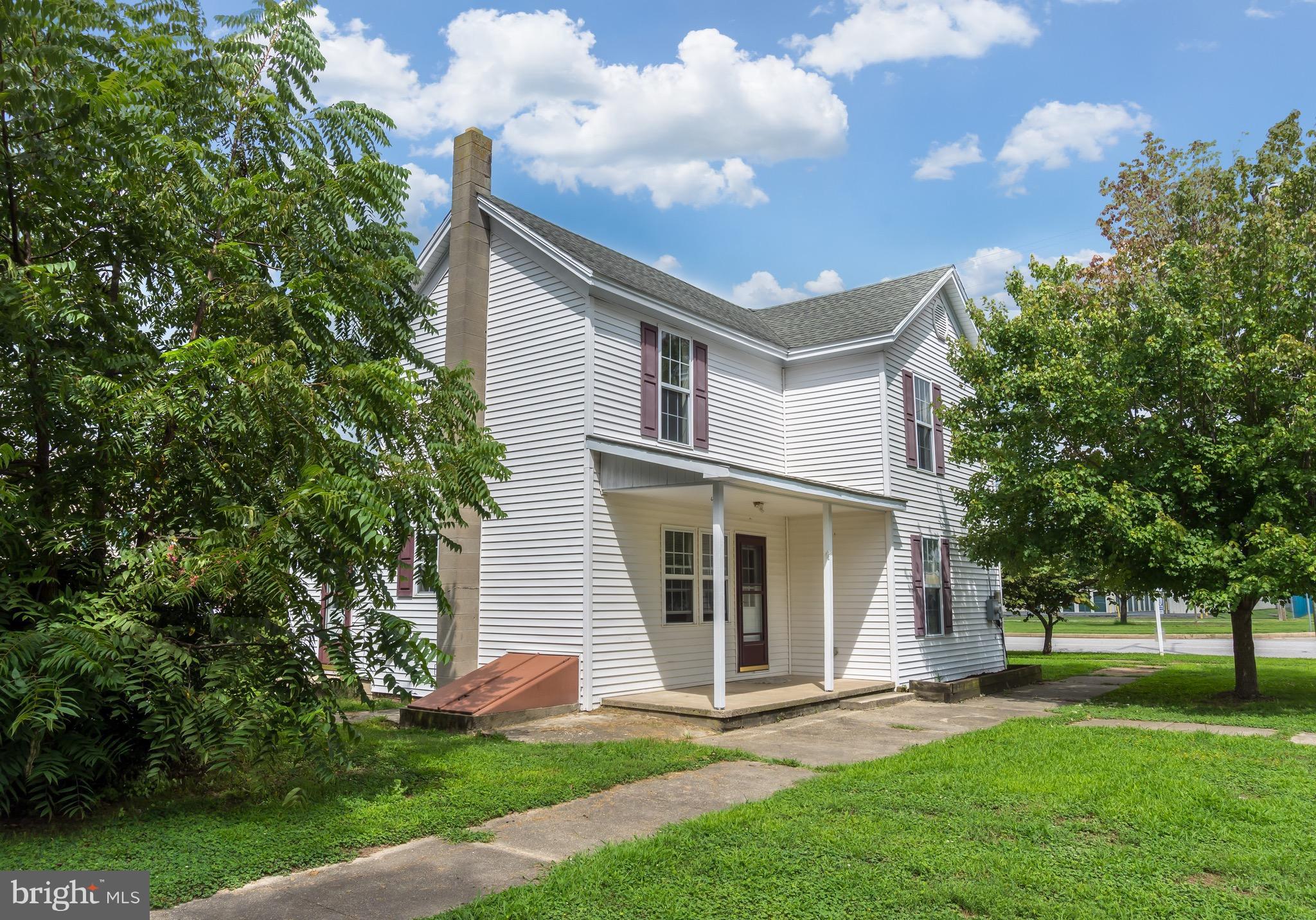 202 West Railroad Street Ridgely, MD 21660 - Photo 4 of 30 Exterior (Rear)