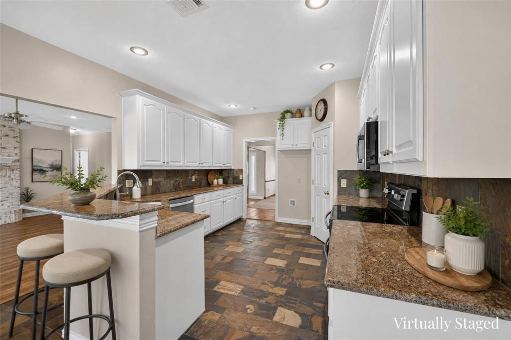 8034 Farm To Market 902 Howe, TX 75459 - Photo 5 of 32