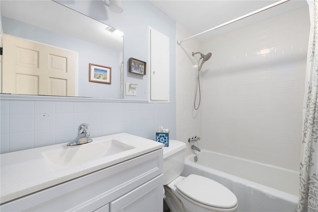 481 Old Town Road Block Island, RI 02807 - Photo 14 of 42 Gallery Image 14