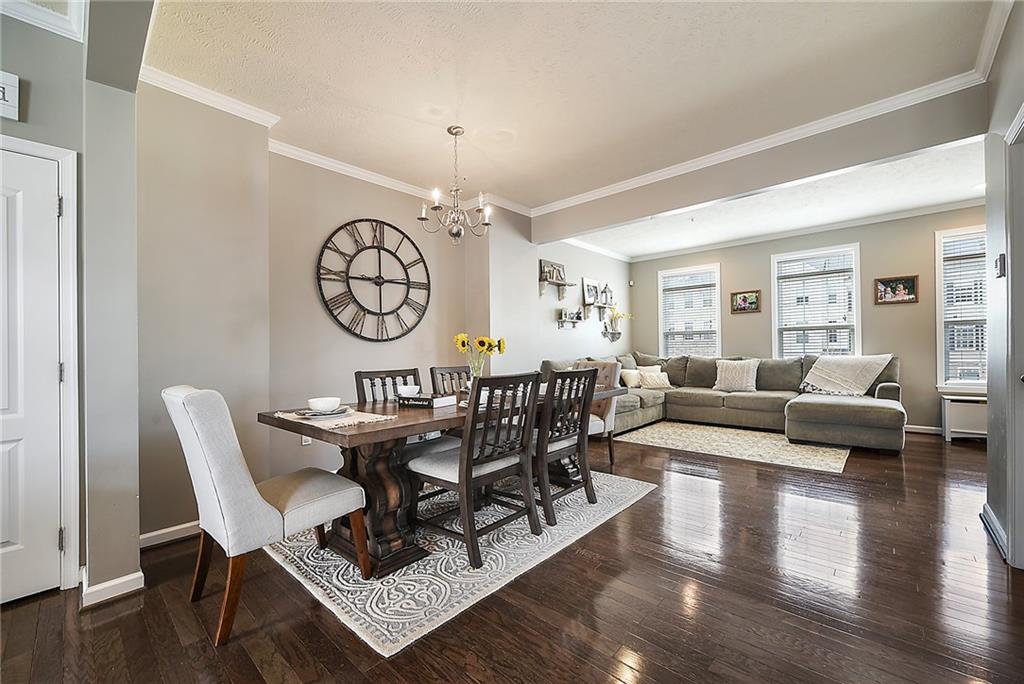 37 Truman Circle McKees Rocks, PA 15136 - Photo 3 of 25 Gallery Image 3