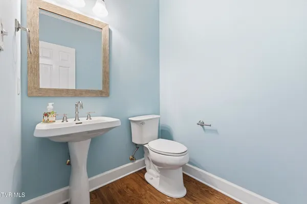 $799,000 | 1054 Colonial Drive, Morristown, TN 37814