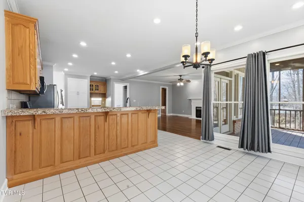$799,000 | 1054 Colonial Drive, Morristown, TN 37814
