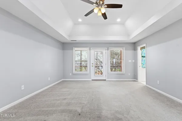 $799,000 | 1054 Colonial Drive, Morristown, TN 37814