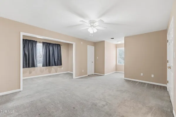 $799,000 | 1054 Colonial Drive, Morristown, TN 37814