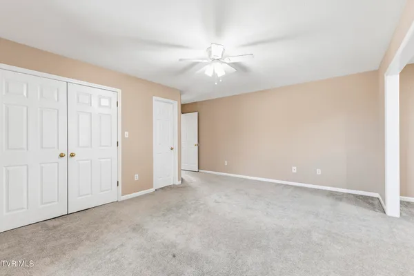 $799,000 | 1054 Colonial Drive, Morristown, TN 37814