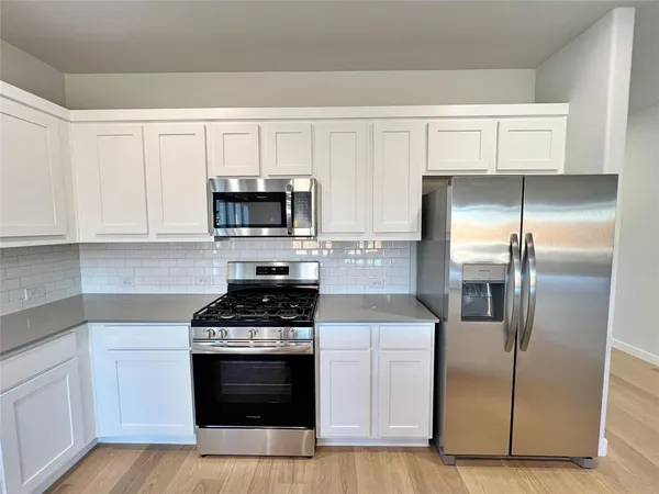 $2,350 | 900 Airbender Drive, Princeton, TX 75407