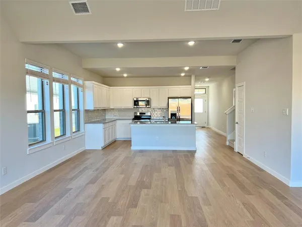 $2,350 | 900 Airbender Drive, Princeton, TX 75407