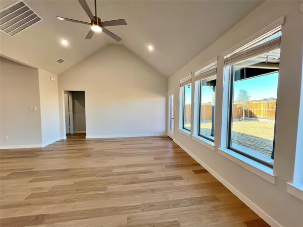 $2,350 | 900 Airbender Drive, Princeton, TX 75407