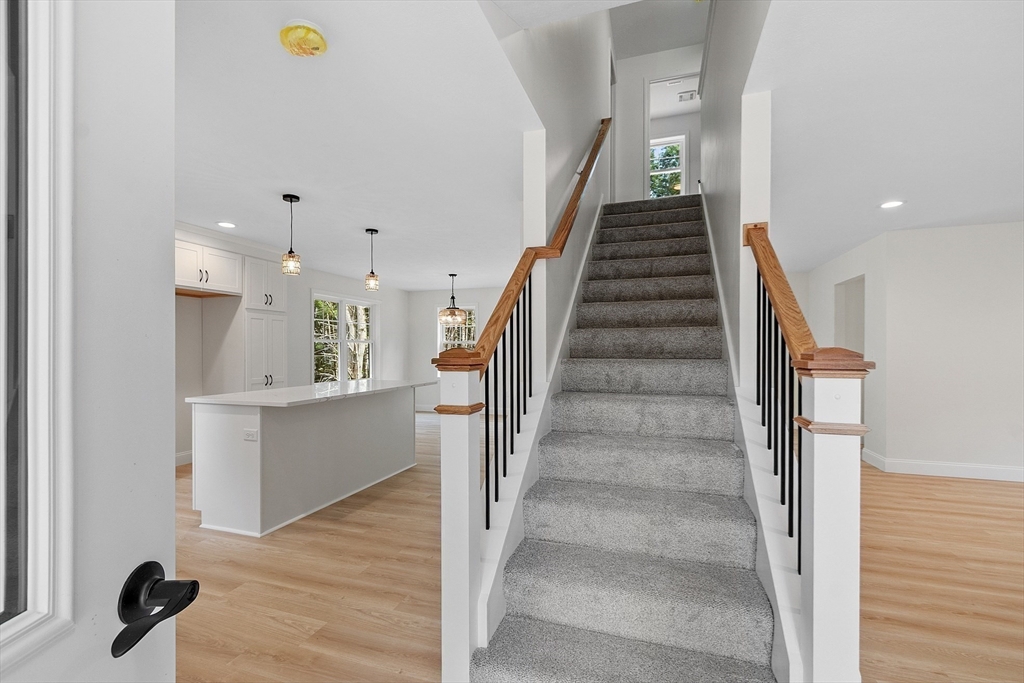 369 Hitchcock Road Winchendon, MA 01475 - Photo 17 of 39 Gallery Image 17