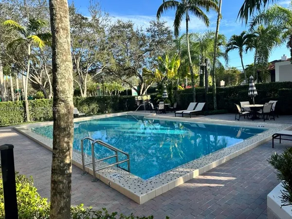 $489,900 | 9001 Southwest 94th, Unit 113, Miami, FL 33176