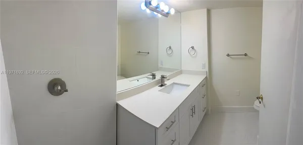 $489,900 | 9001 Southwest 94th, Unit 113, Miami, FL 33176